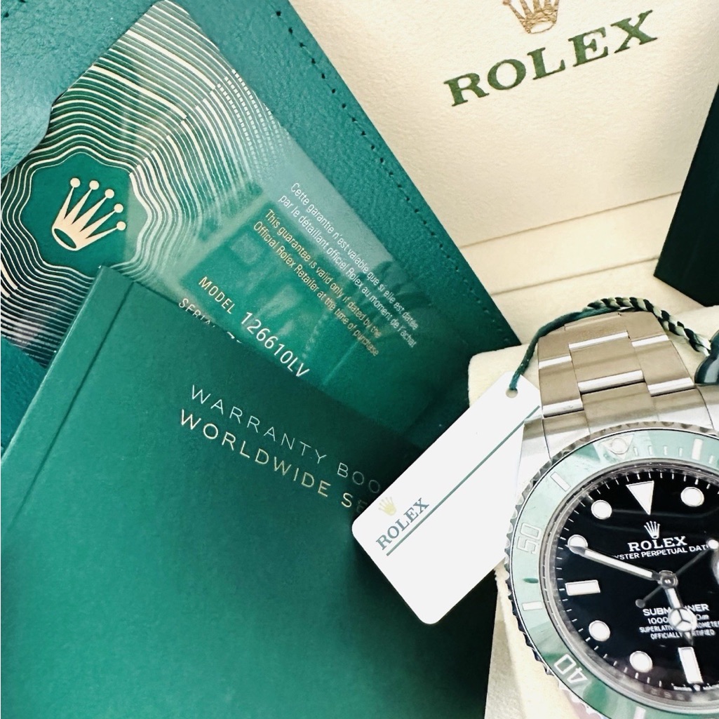 Rolex Submariner 126610lv Watch